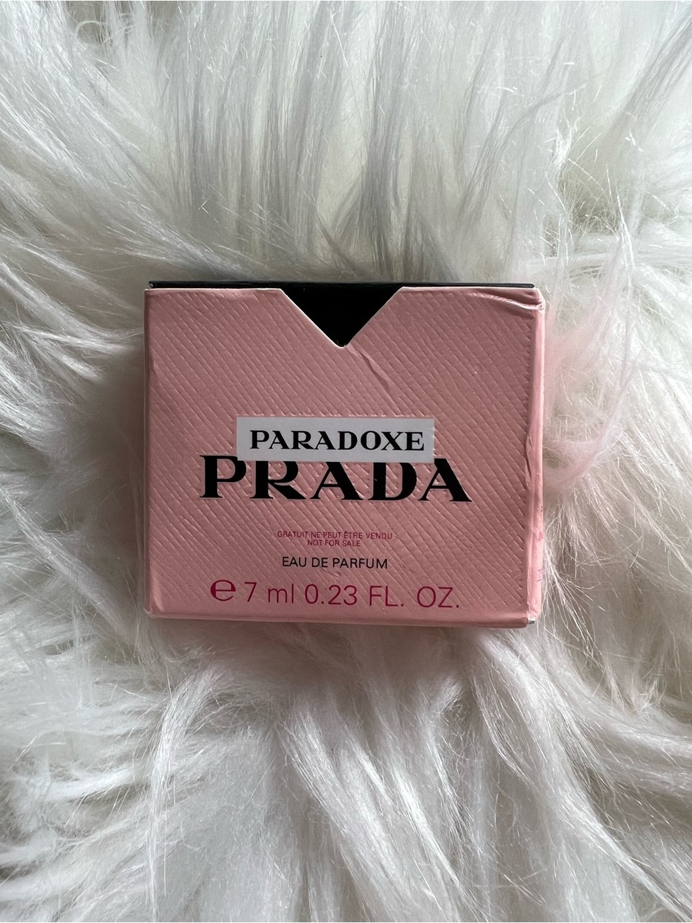 Prada Paradoxe Eau de Parfum mini - Light Pink & Black Accents